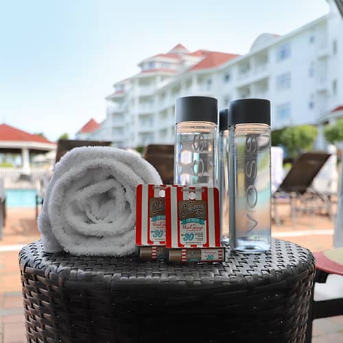 Poolside Cabana amenities, Inn at Bay Harbor